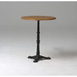 TABLE PARISIENNE ISOTOP